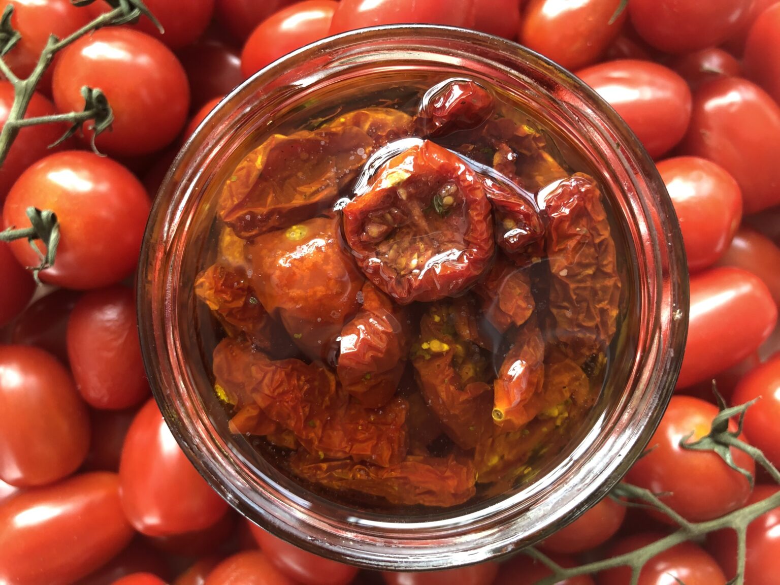 Getrocknete Tomaten in Öl - Kochlöffeljunkies