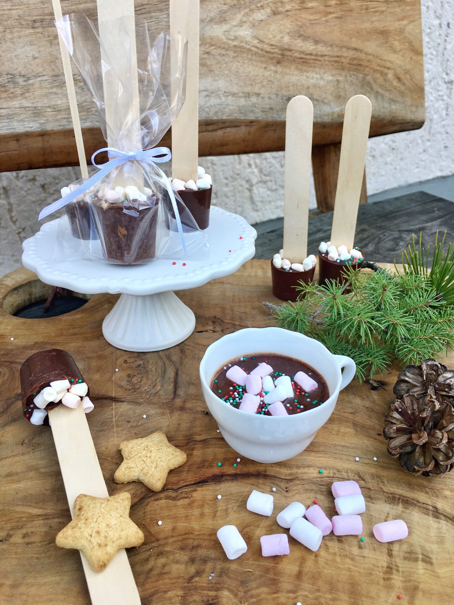 Trinkschokolade am Stiel: Ein süßes Geschenk für kalte Tage ...