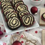 Schwarz-Weiß-Gebäck: Der Plätzchenklassiker in perfekter Spirale